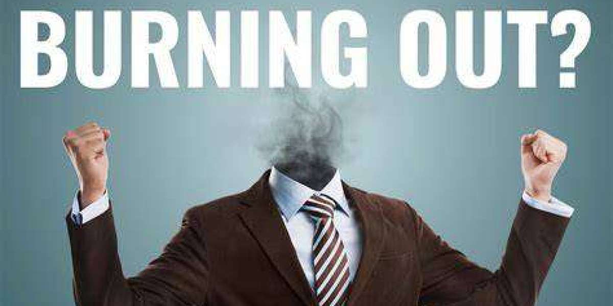 Tired of Burning Out? How This Skeptical Teacher Made Peace with AI in His Classroom